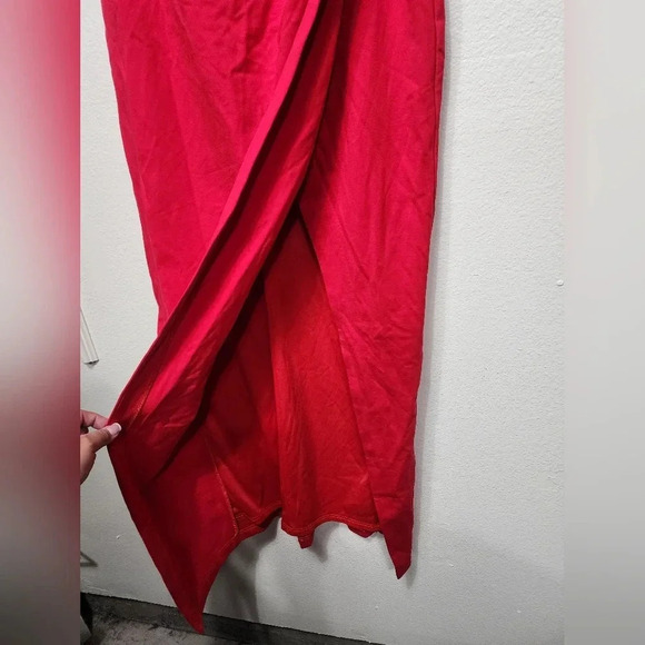 Lulu's Dramatic Sensation Red Strapless Tulip Maxi Dress XL Wedding Party Guest - Picture 8 of 11